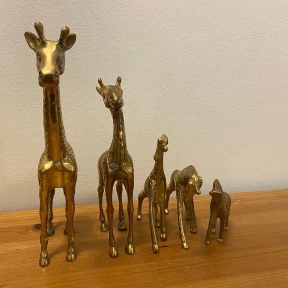 Vintage Brass Giraffes Set of 5 - Picture 3 of 9